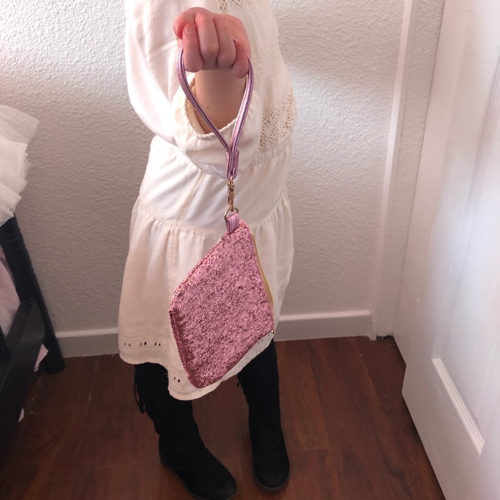 Girls pink glitter zip wristlet